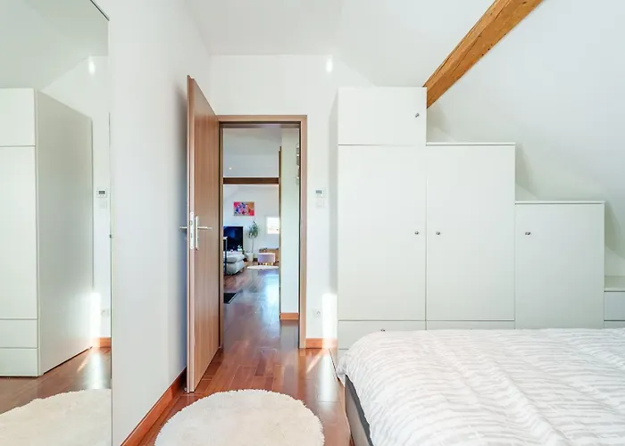 Proche Strasbourg * Bischheim